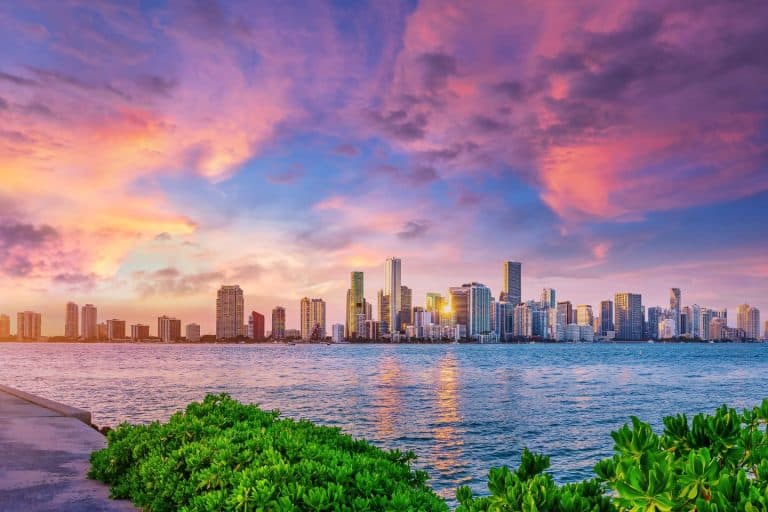 19 Best Couples Things To Do In Miami: Romantic Ideas